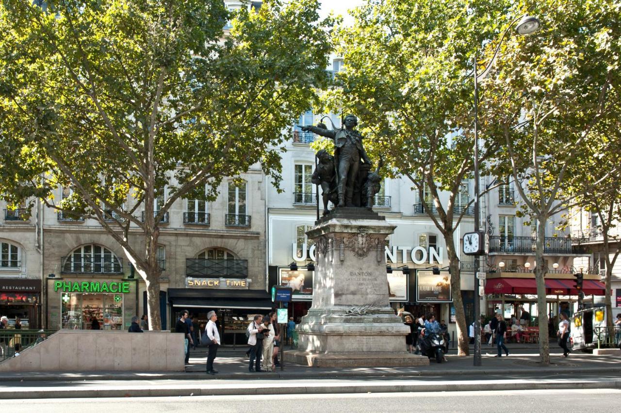 Paris Place Du Pantheon Apartment Exterior photo