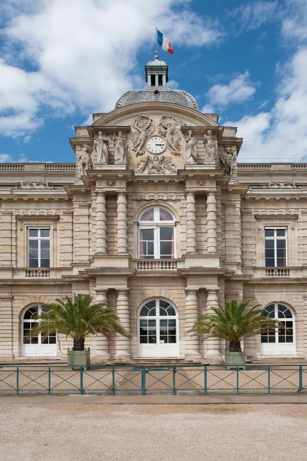 Paris Place Du Pantheon Apartment Exterior photo